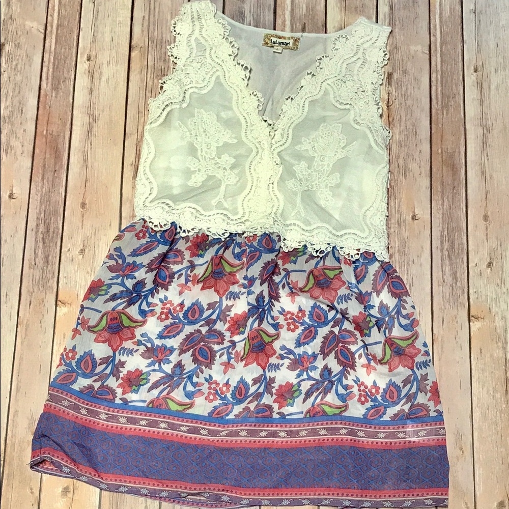 Lace and Floral Tank Top